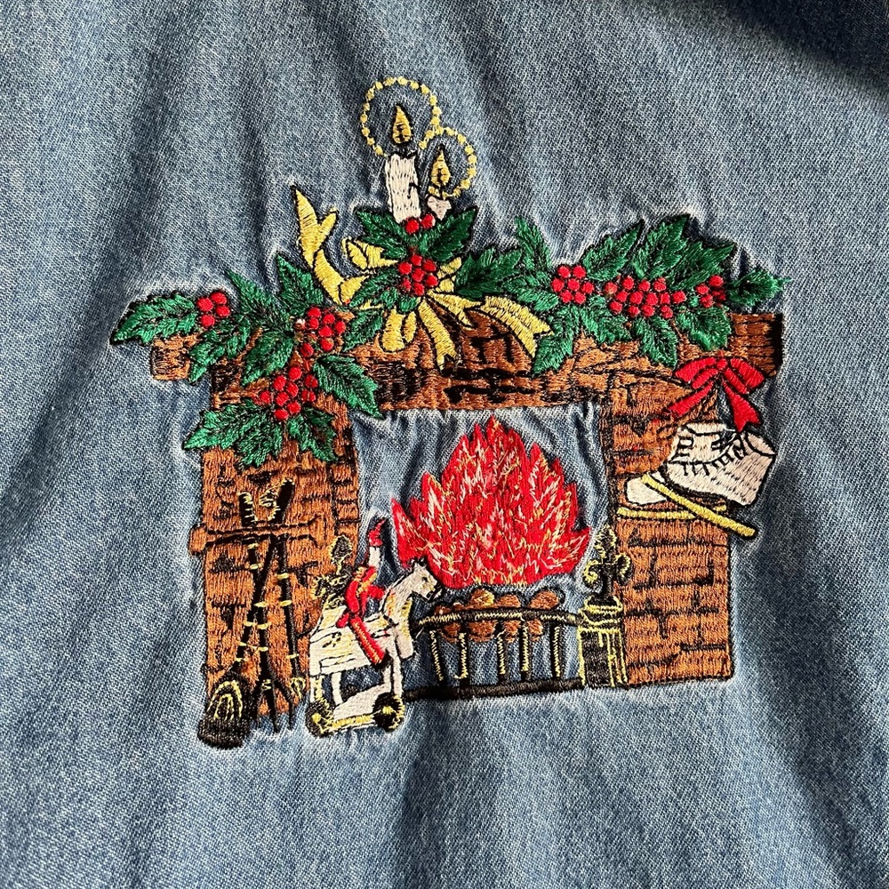 Vintage Christmas Embroidered Denim Button Down Shirt/Blouse L/XL - Picture 3 of 10